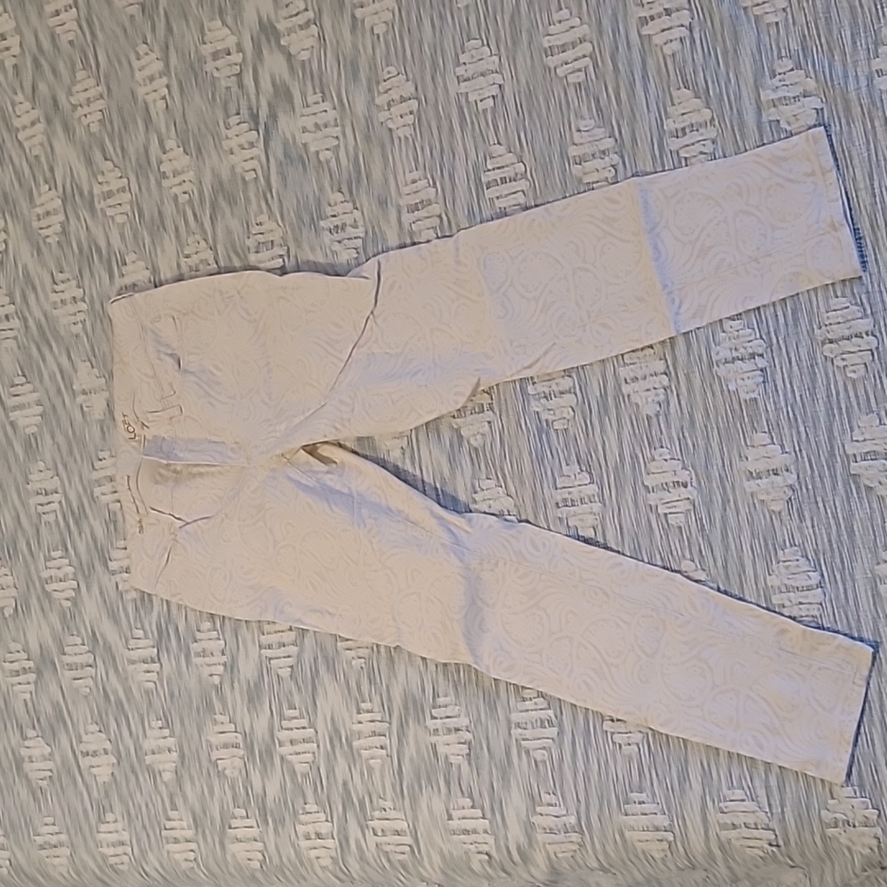 Modern skinny jeans